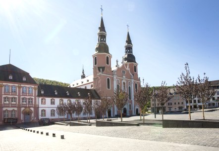 Basilika Prüm mit ehemaliger Abtei, Hahnplatz, © Tourist-Information Prümer Land