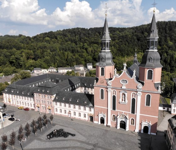 St. Salvator Basilika Prüm mit ehemaliger Abtei, © Tourist-Information Prümer Land