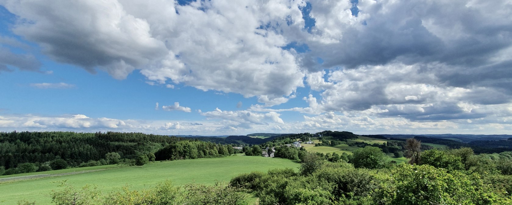 Eifel Blick Gondenbrett (8), © Tourist-Information Prümer Land Sebastian Wiesen