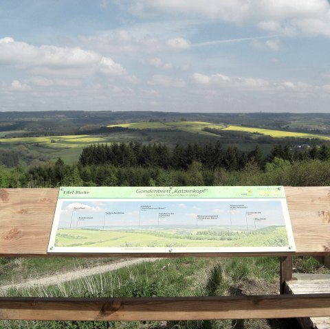 Eifel-Blick Katzenkopf, © Tourist-Information Prümer Land