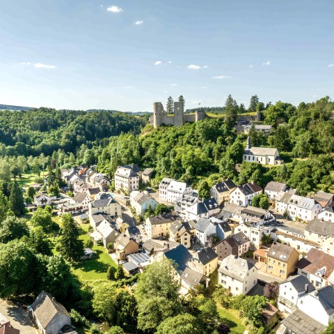 ET-2023-155 Burg Schönecken, © Eifel Tourismus GmbH, Dominik Ketz