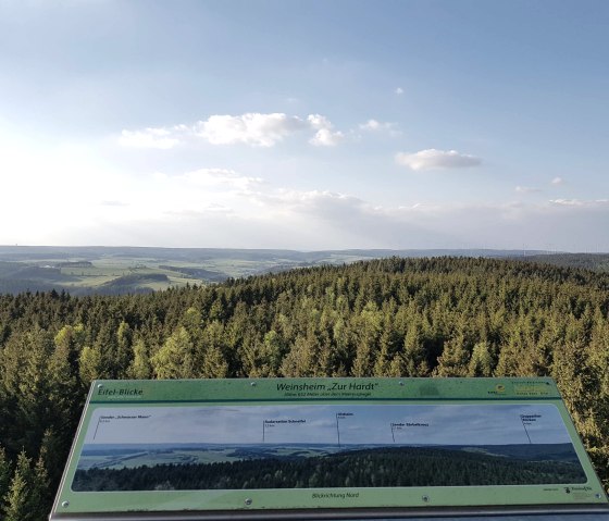 Eifel-Blick Zur Hardt/Aussichtsturm, Weinsheim, © Tourist-Information Prümer Land