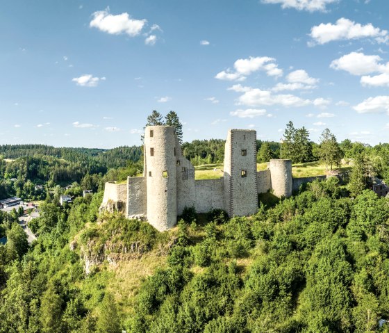 Burg Schönecken, © Tourist-Information Prümer Land/ ET GmbH