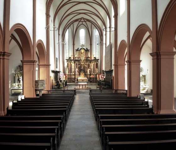 St. Salvator Basilika, Innenraum, © Tourist-Information Prümer Land/PM Studio