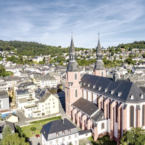 Blick auf Prüm mit St. Salvator Basilika, © Eifel Tourismus GmbH